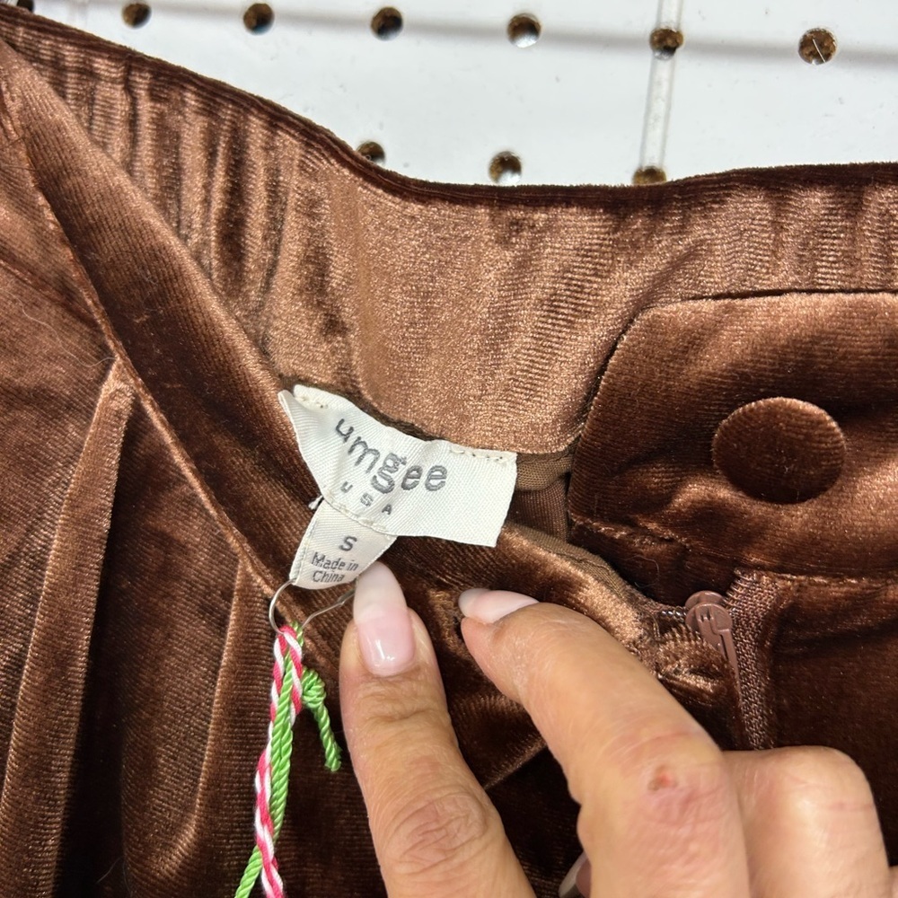 Umgee Chocolate Velvet Wide-Leg Pants - Picture 7 of 8